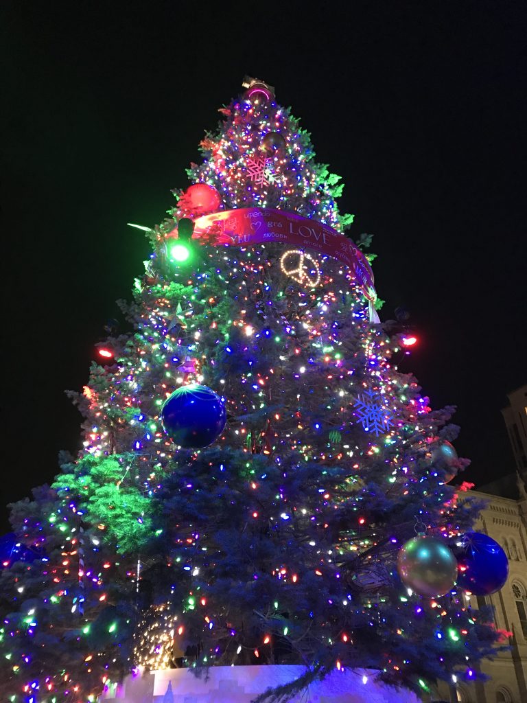 daily-viper-holiday-tree